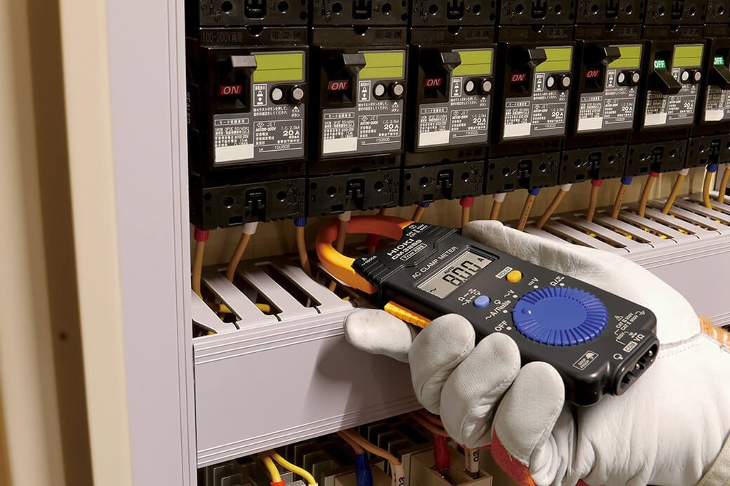 CLAMP METER - True RMS - 600V AC/DC  1000A AC - CM3289 - HIOKI - JAPAN