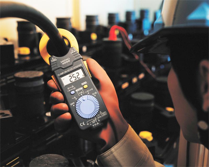 CLAMP METER - True RMS - 600V AC/DC  1000A AC/DC - 3288-20 - HIOKI - JAPAN
